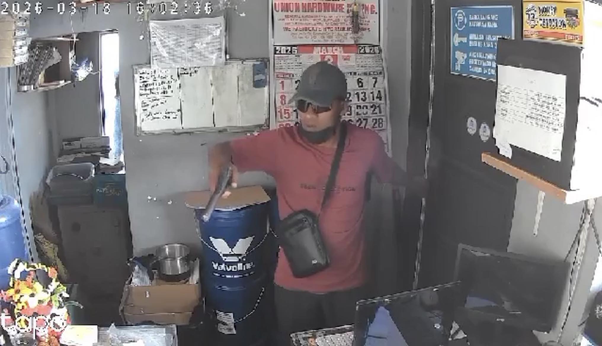 ARMED ROBBERY CAUGHT ON CCTV: Gas Station in Cotabato City Looted by ...