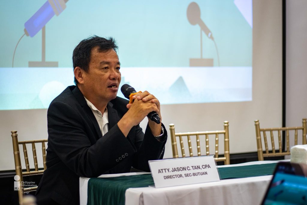 NBI-Caraga arrests SEC Butuan director in ₱250,000 extortion entrapment ...